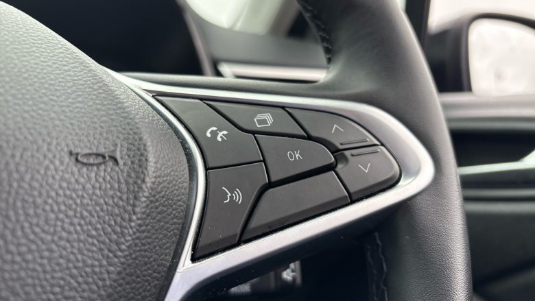 Renault Clio 1.0 TCe 90 Evolution 5dr Petrol Hatchback